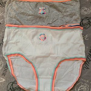 Wonder Nation Girl’s Briefs Set of 2